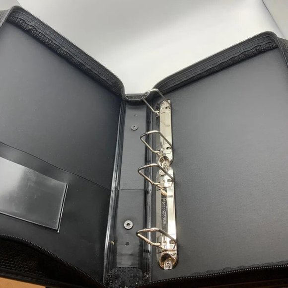 Microsoft Technet CD Subscription Binder and CD Cases Only - Picture 13 of 14